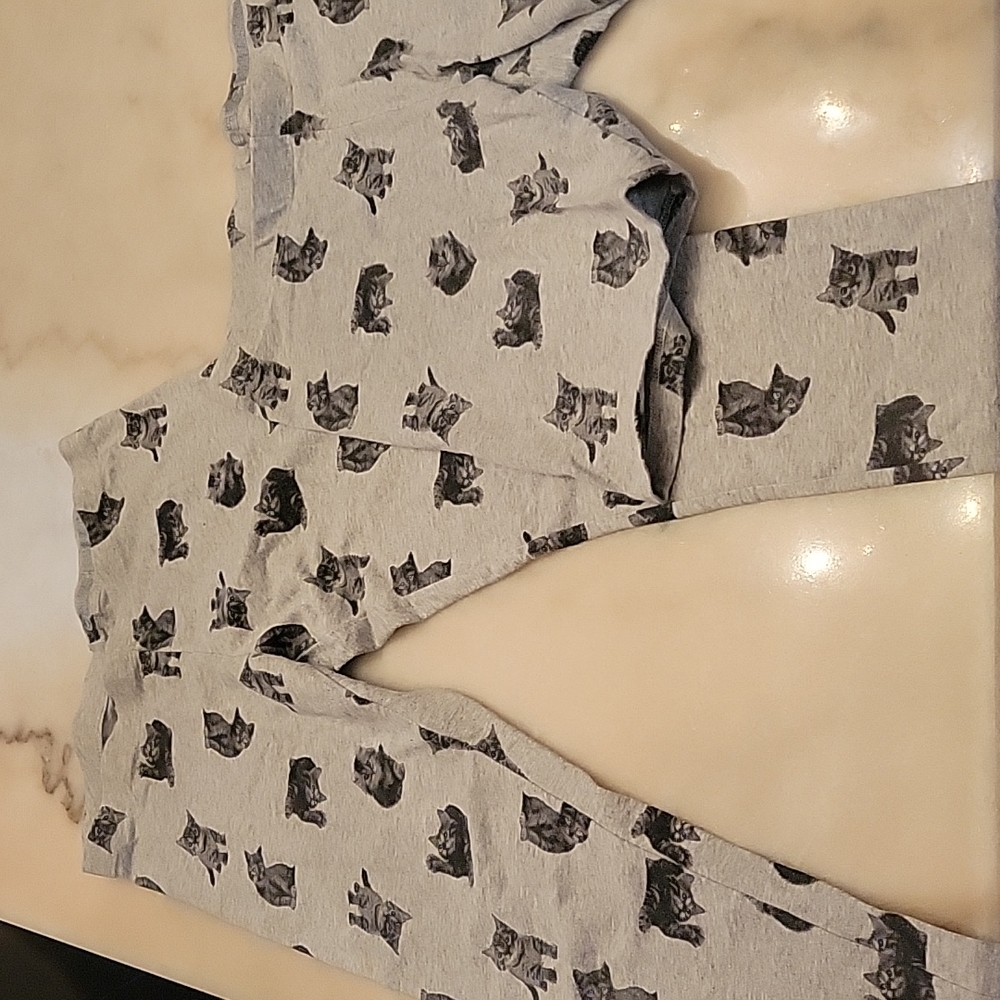 Cat print leggings and shorts XL 14/16